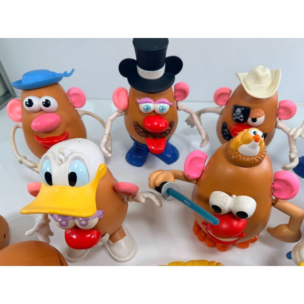Vintage LARGE Mr. Potato Head Toy Lot Hats Glasses Shoes Arms & Faces 12 Bodies - Picture 4 of 11